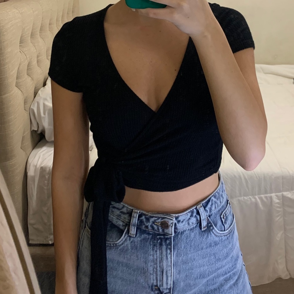 Urban outfitters black top with tie